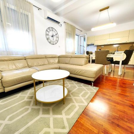 Luxury Apartment Podgorica Eksteriør bilde